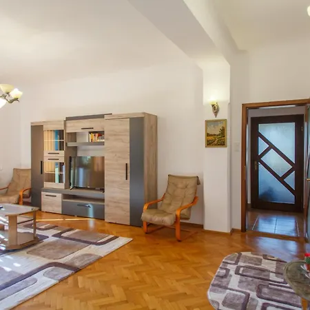 Barok Apartment *